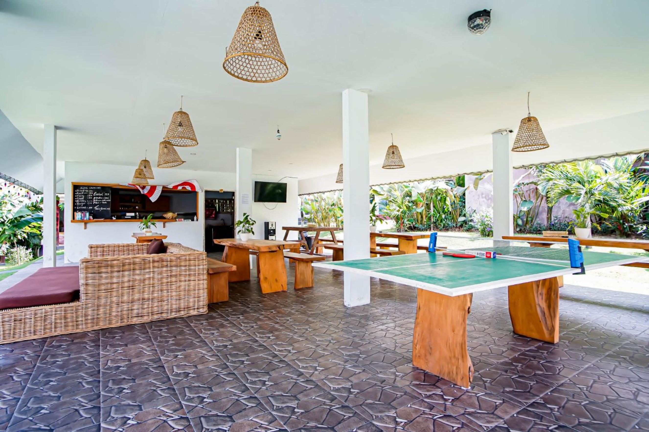 Agung Wiwin Homestay & Restaurant Mengwi Luaran gambar