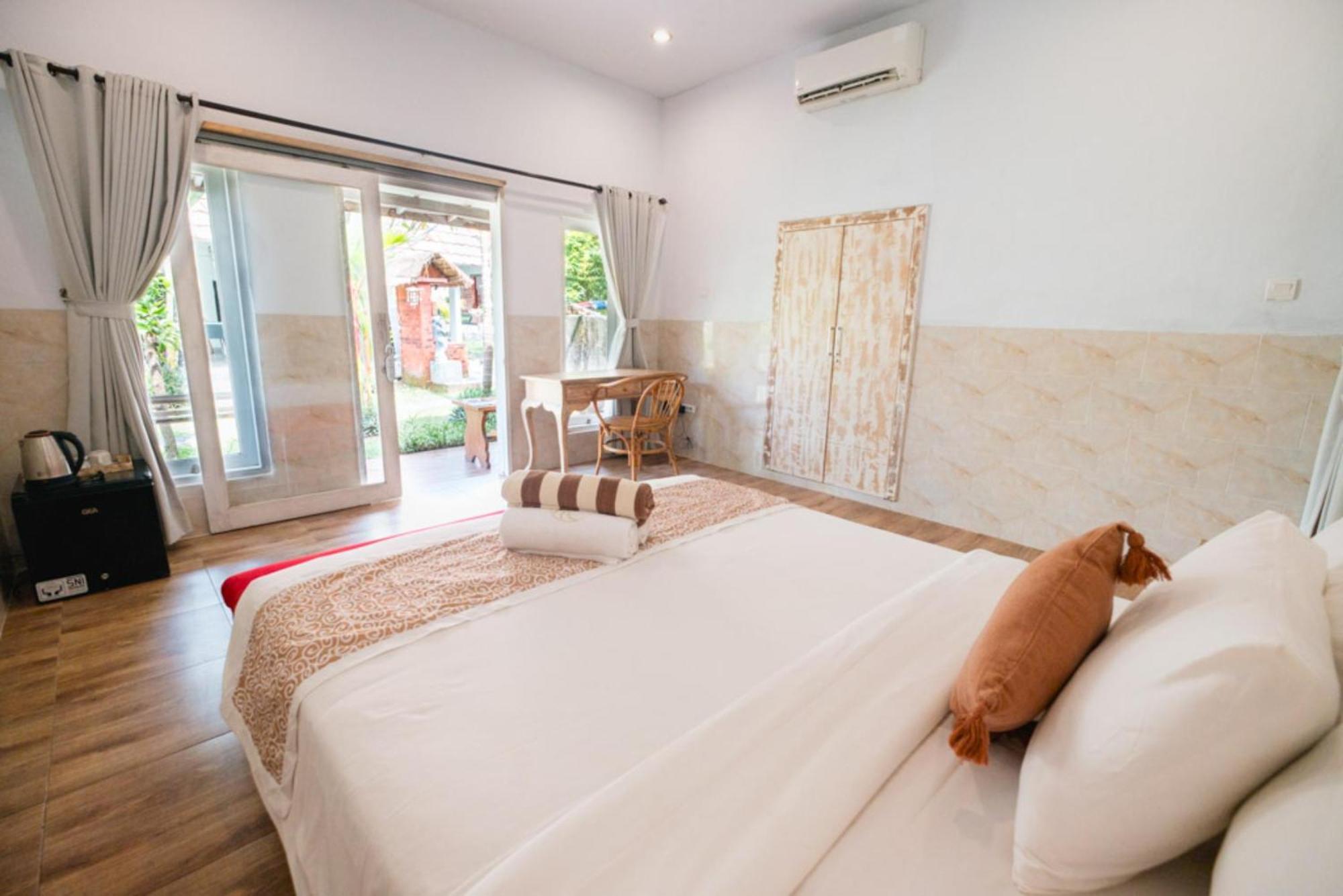Agung Wiwin Homestay & Restaurant Mengwi Luaran gambar